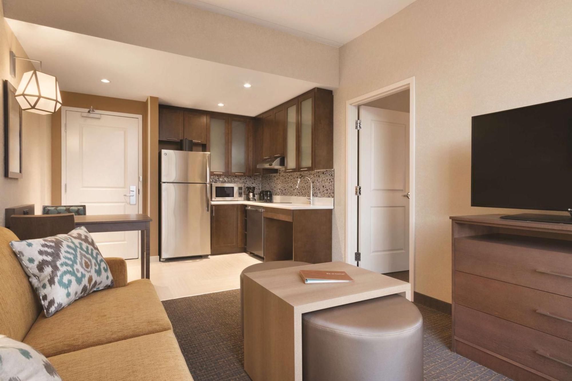 Homewood Suites By Hilton Calgary Downtown Exteriör bild