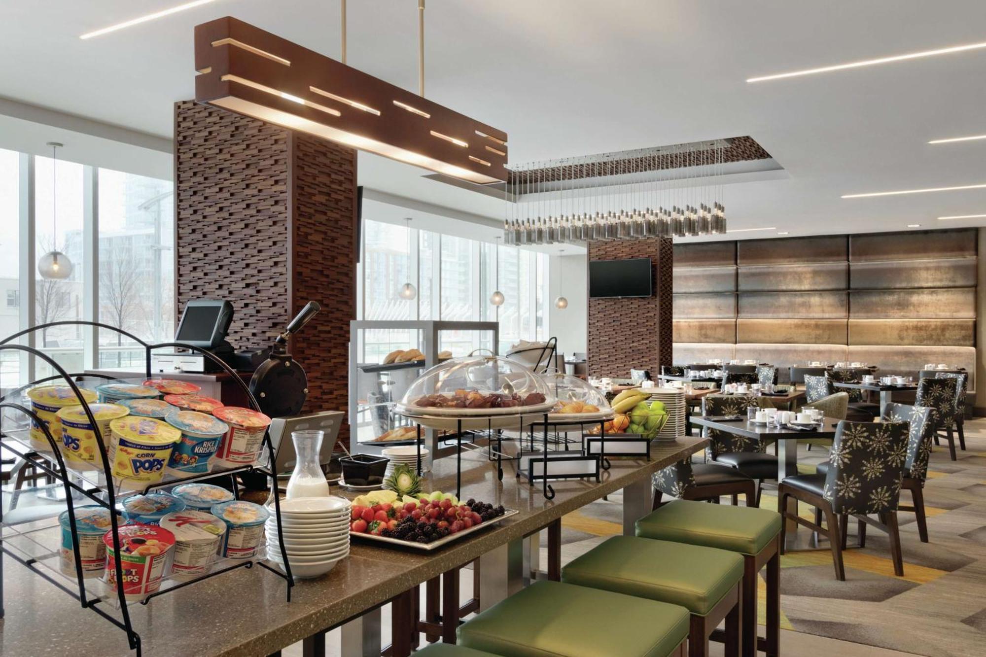 Homewood Suites By Hilton Calgary Downtown Exteriör bild